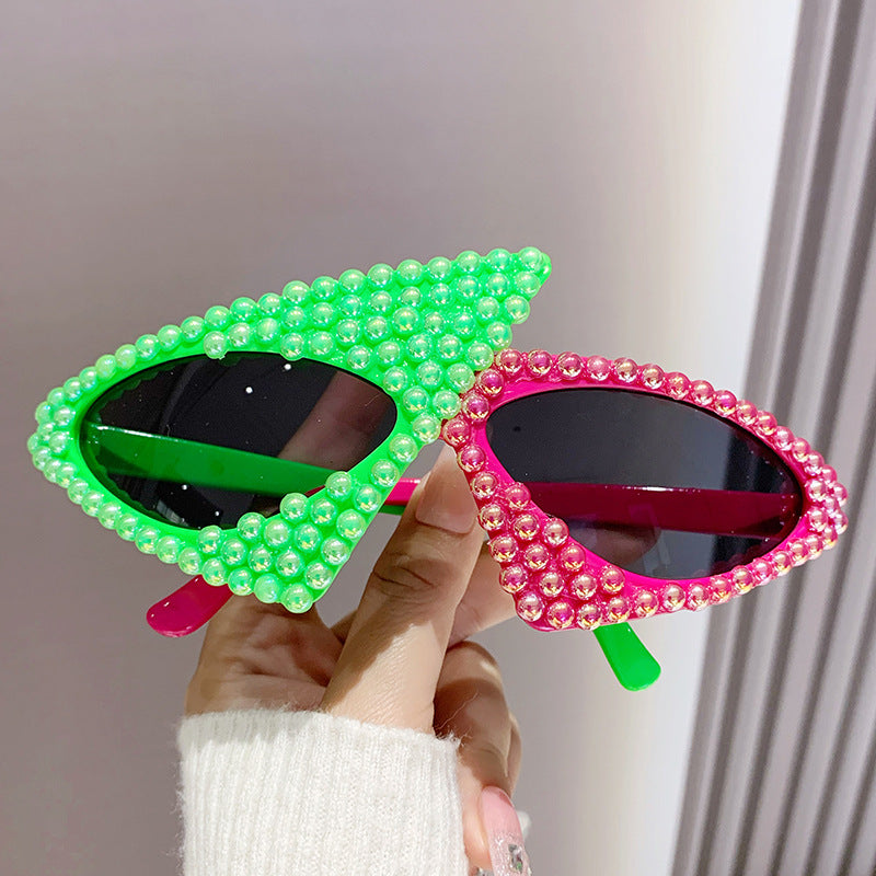 Alien diamond studded triangular sunglasses, retro glasses, women's party party sunglasses, UV resistant sunglasses