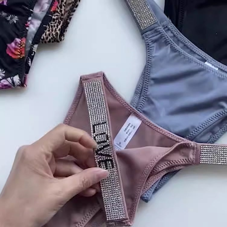 Sexy rhinestone fitness exercise with hip lifting, low waist, high fork bikini, half wrapped buttocks, T-pants for women