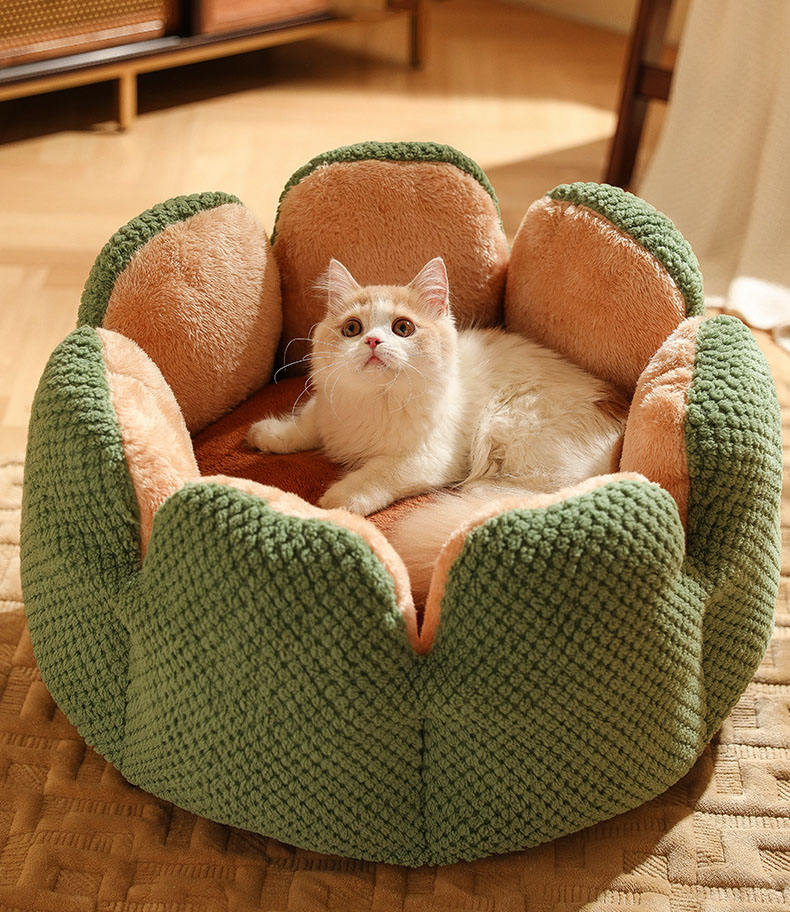 Pet Nest Cactus Petal Shaped Nest Large Space Soft And Warm Sleeping Cat And Dog Nest Mat
